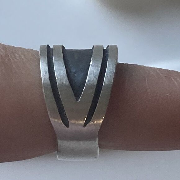 VTG Sterling Silver 925 Native American Tribal Overlay Ring SZ 7.5 UNISEX 10.5g - Picture 7 of 10